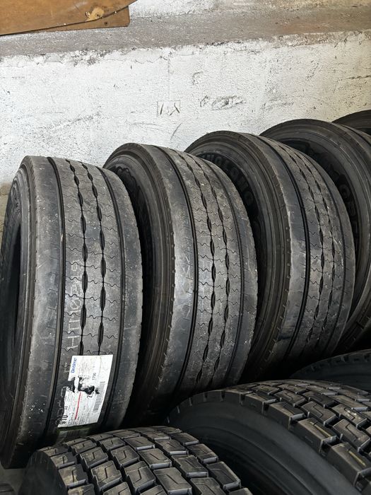 315/80R 22.5 pneus usados