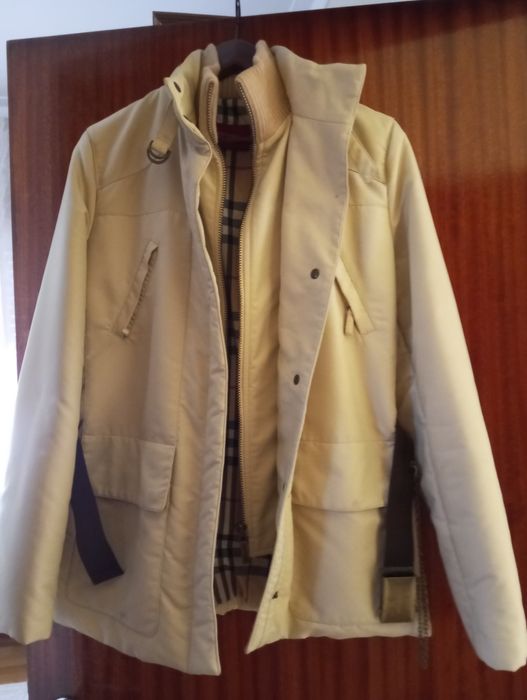 Kispo de inverno de marca Burberry l como novo
