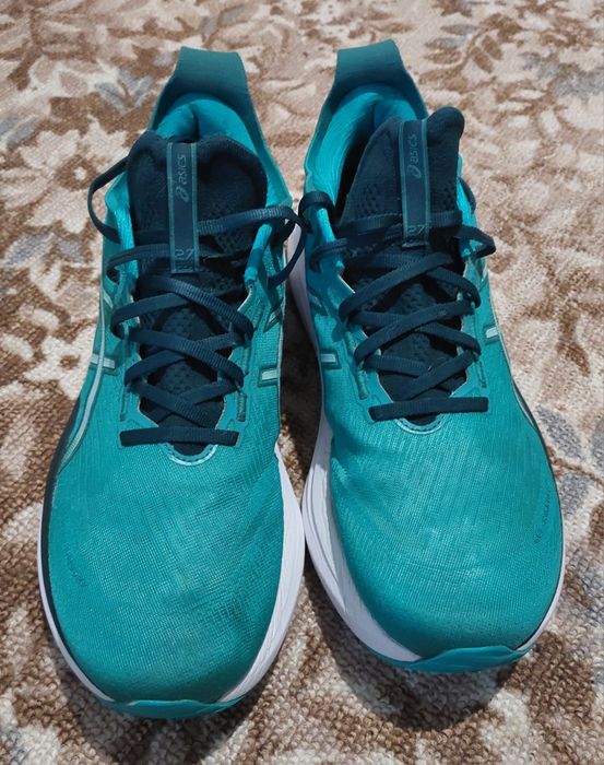 ASICS GEL-Nimbus 27