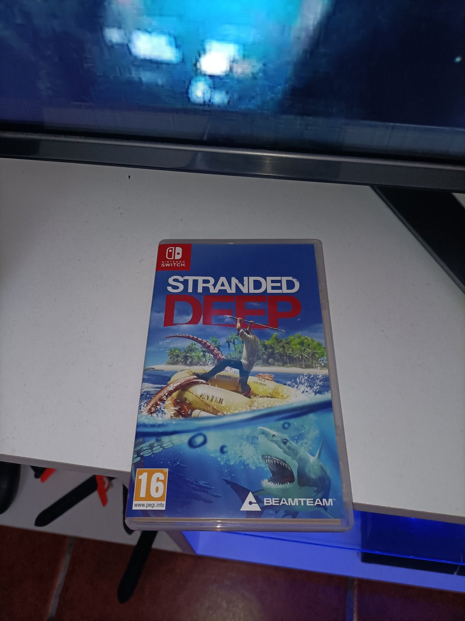 Jogo Stranded Deep Nintendo Switch