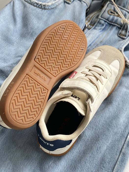 Кеди Levi’s білі кросовки