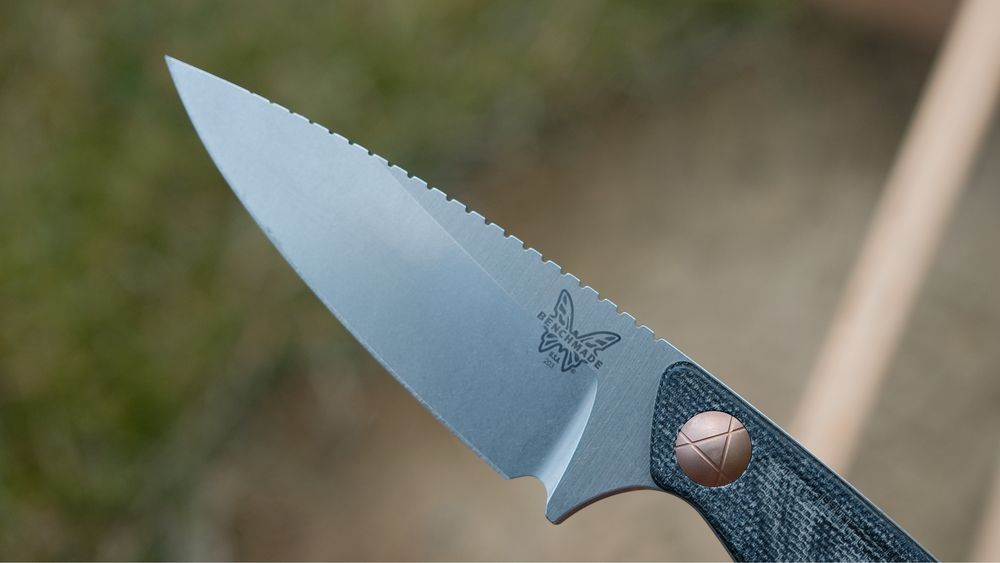 Benchmade Dacian 203 - magnacut, custom kydex