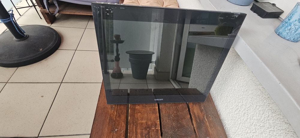 Tablet Wacom DTF 521