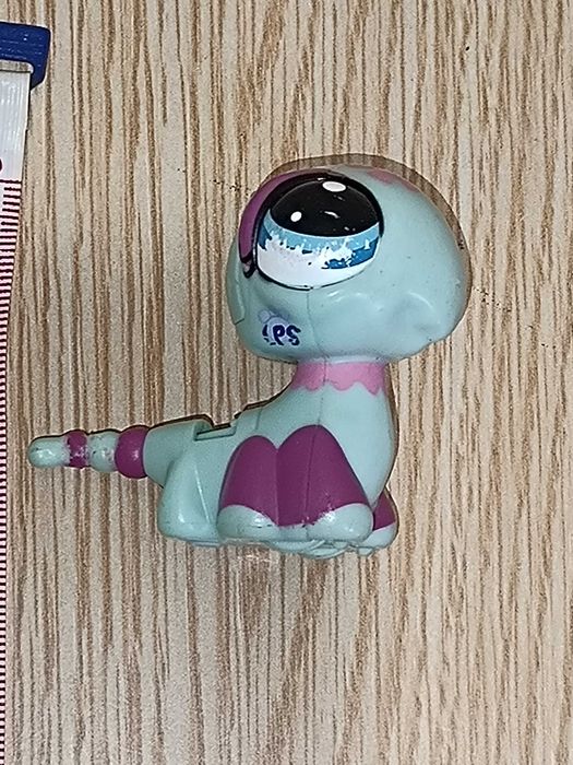 Boneco Littlest Pet Shop - Estado Razoável
