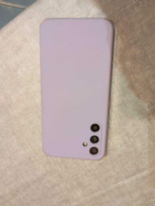 Smartphone Galaxy A34 5G mto bem estimado com capa de proteção