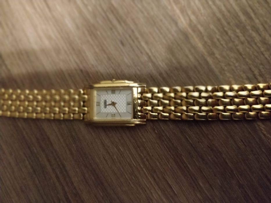 Часы женские Roamer