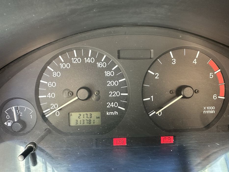 Mitsubishi carisma 2001 1.9 115 cv
