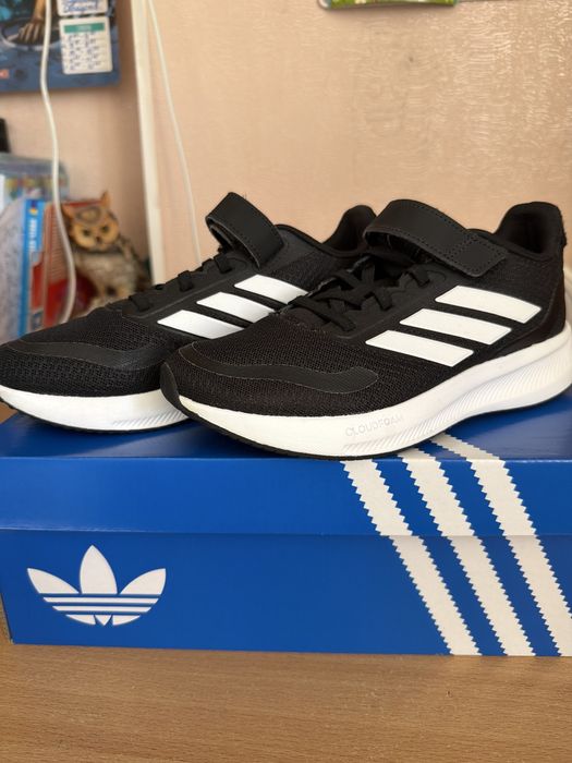 Кросівки на хлопчика adidas