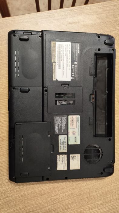 Portátil Toshiba A200 series