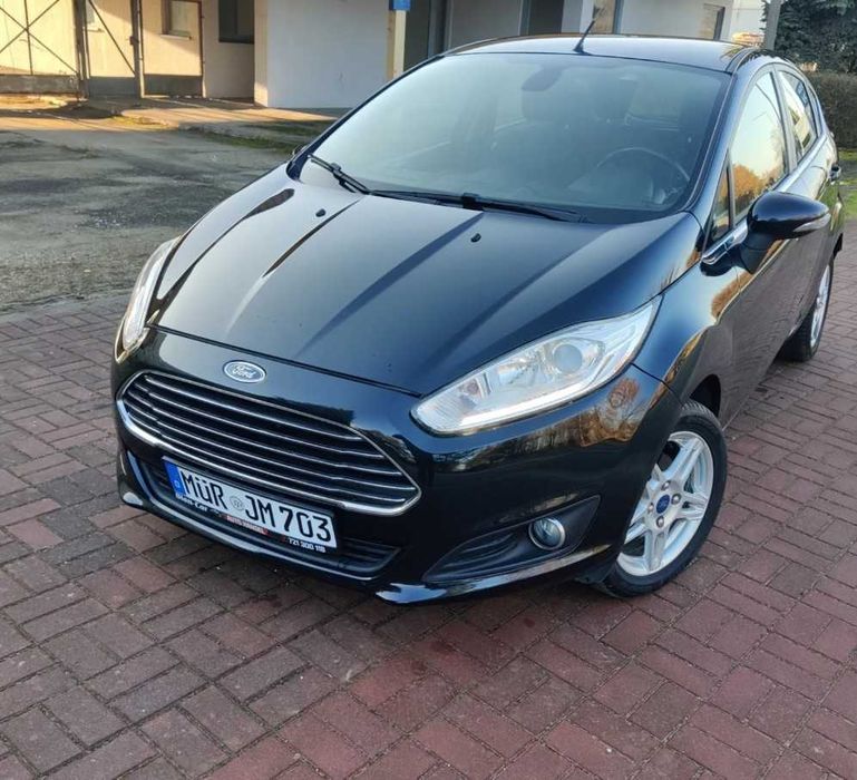 Ford fiesta Бампер панель балка дверь зеркало ляда крыло фара фонарь
