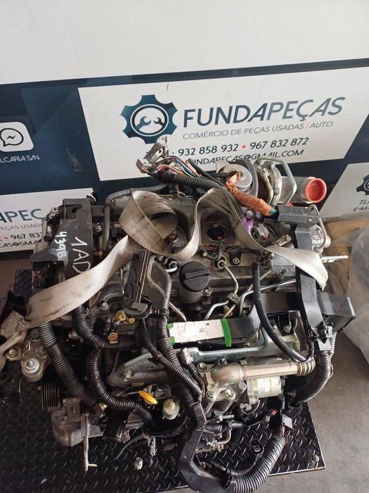 Motor Toyota Auris Avensis 2.0 d4d 126cv