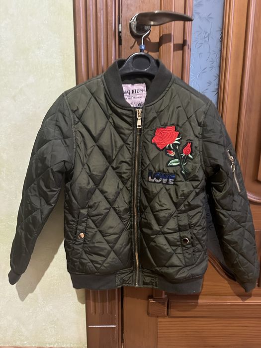 Куртка бомбер для дівчинки