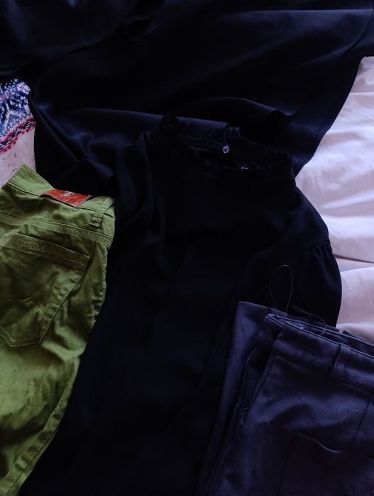 Одяг розміру хл-л пакетом