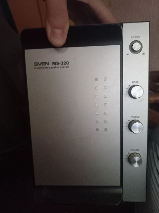 Акустична система