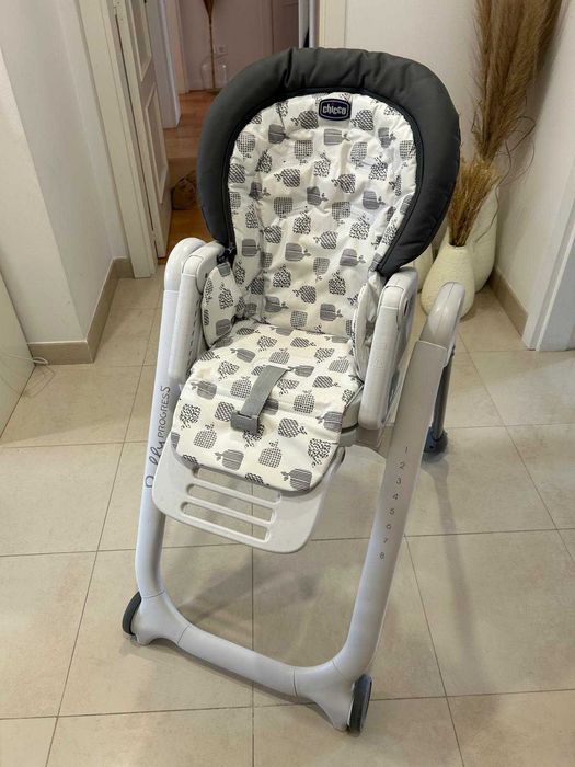 Cadeira de papa Chicco Polly 5 + redutor bebé + arco de brinquedos