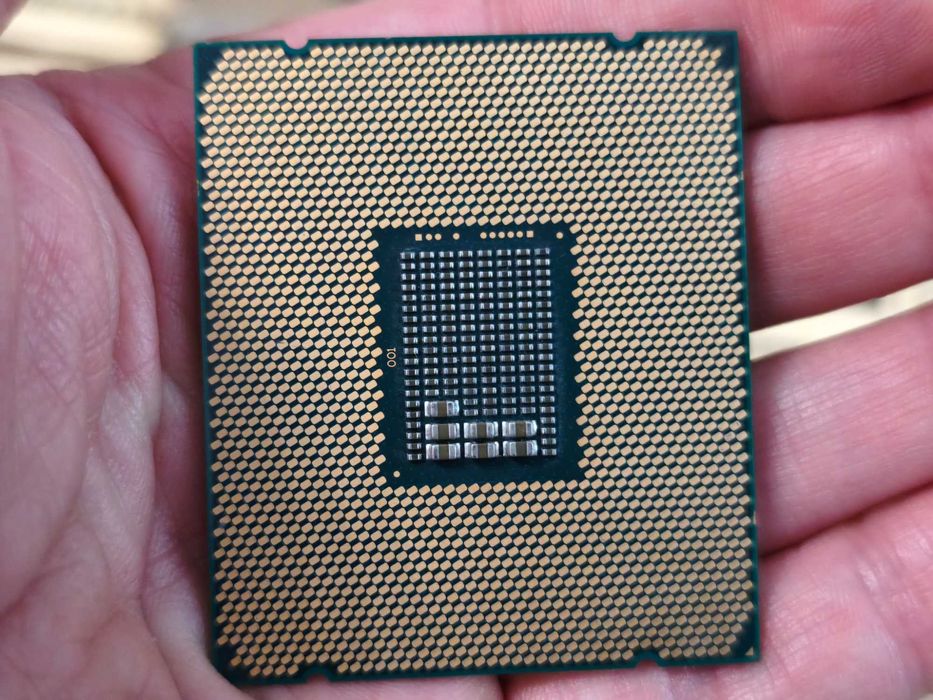 xeon 2697 v3 - купити комп'ютери та комплектуючі - Ціна на OLX.ua