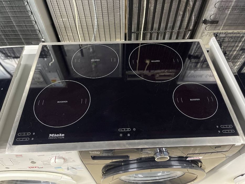 Варочна поверхня Candy cpr70w