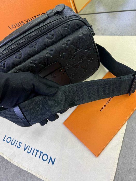 Кросс-боди Louis Vuitton плечевая сумка LV мессенджер Луи Виттон c808