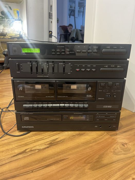 Grundig CCD 650 wieża stereo magnetofon kasetowy tuner Korektor graficzny prl