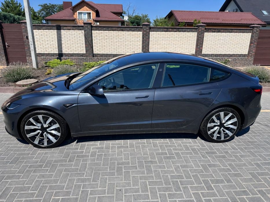 Tesla Model 3 2025 VIN 5YJ3E1EB4SF964054 фото оголошення 5 з 15