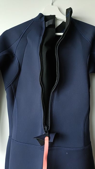 Nowa pianka do pływania/nurkowania