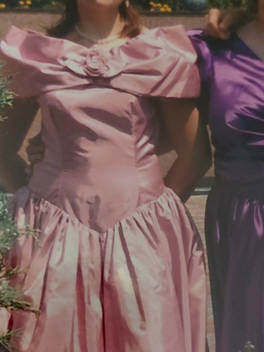 Платье бальное, легкое