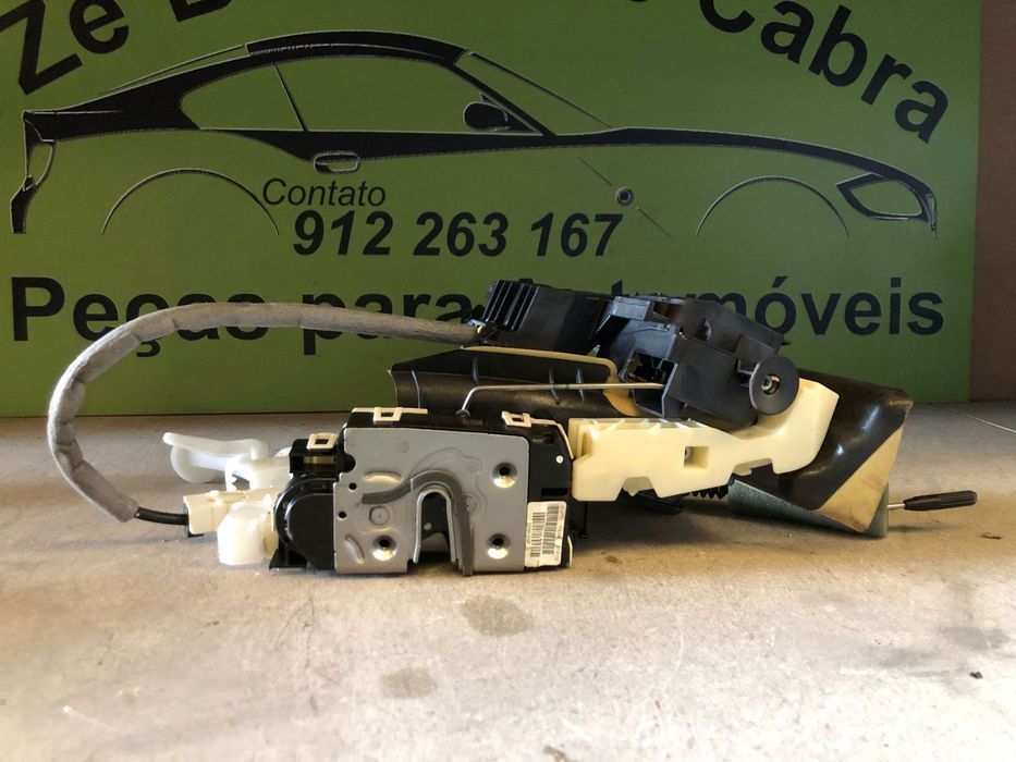 MERCEDES E W212 FECHADURA PORTA FRENTE ESQUERDA - F111