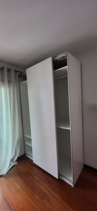 Roupeiro Ikea Hasvik