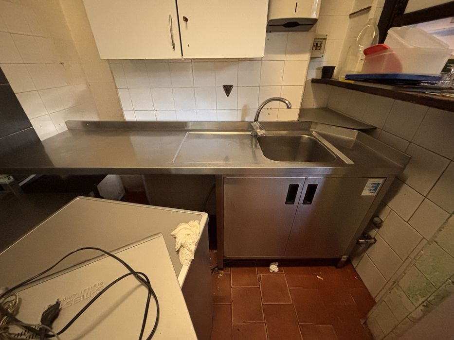 Bancada inox com lavatorio