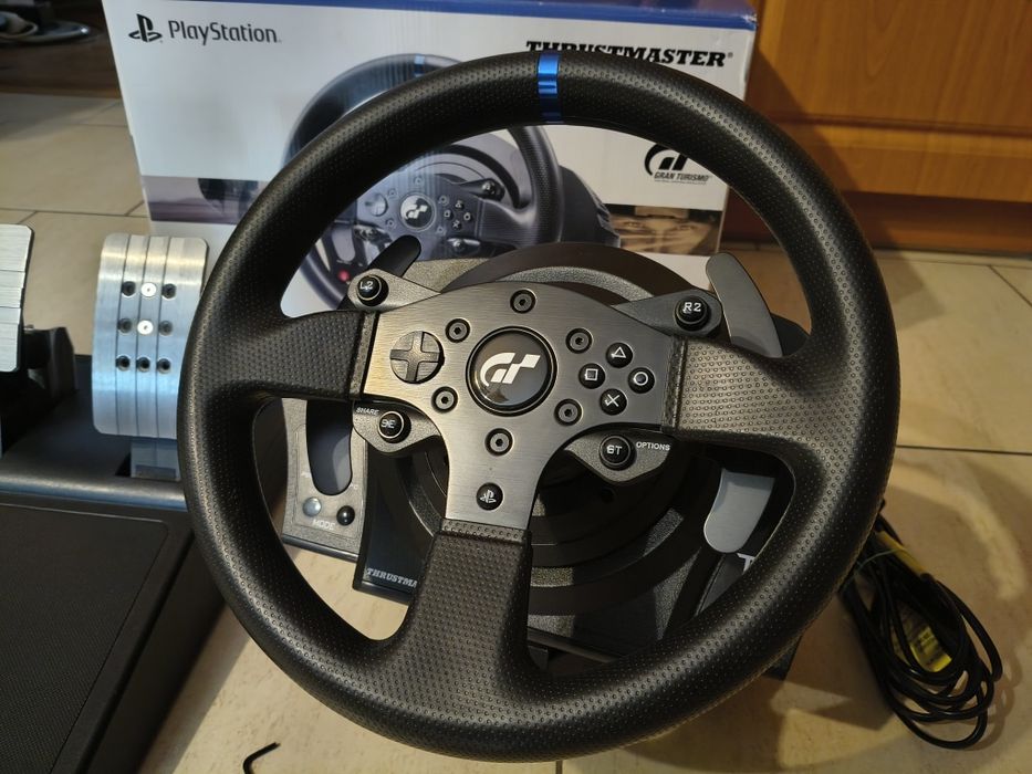 Kierownica Thrustmaster T300 RS GT Edition- 3 pedały