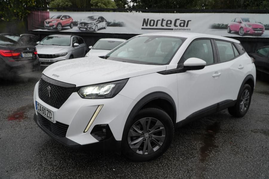 Peugeot 2008 1.2 PureTech Active EAT8