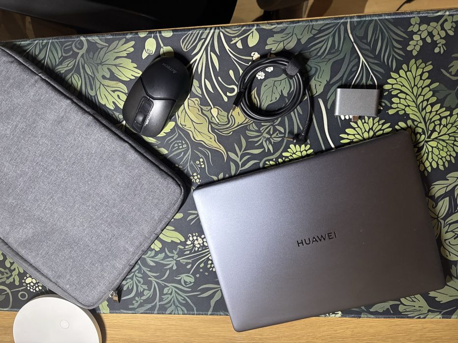 Huawei MateBook 13 AMD