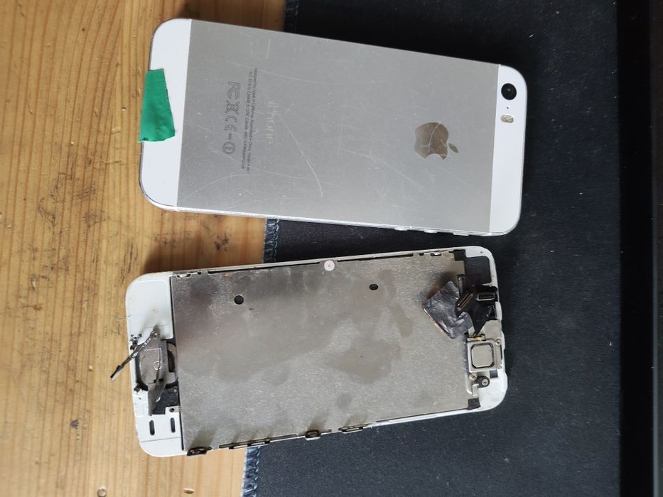 iPhone 5s 16GB Silver uszkodzony / na części / części zamienne