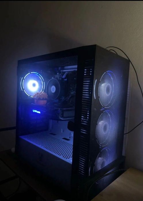 PC Gaming4060ti + teclado Razer huntsman mini red switch RTX 4060 Ti / Intel i7 / 32 GB RAM / SSD 1 TB URGENTE!!
