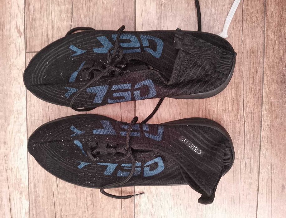 Buty sportowe rozm.39