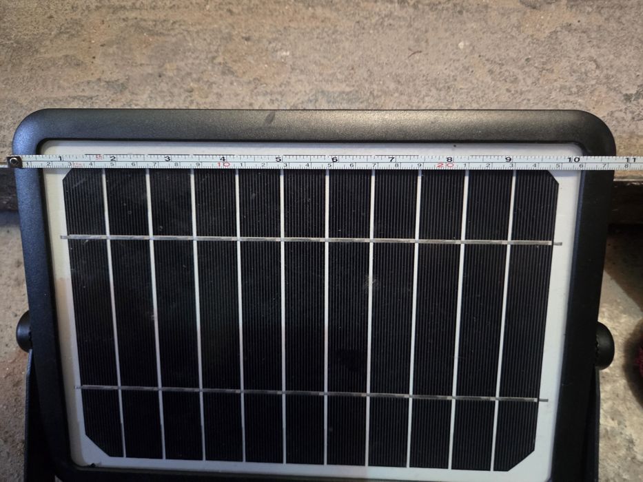 Naświetlacz solarny 1200 lm