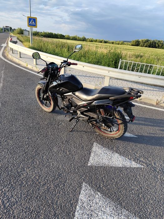 Продам мотоцик Lifan CityR 200