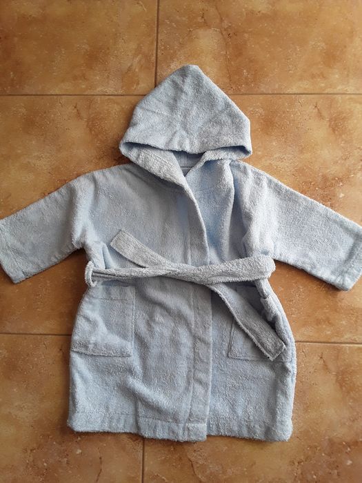 Robe de bebe