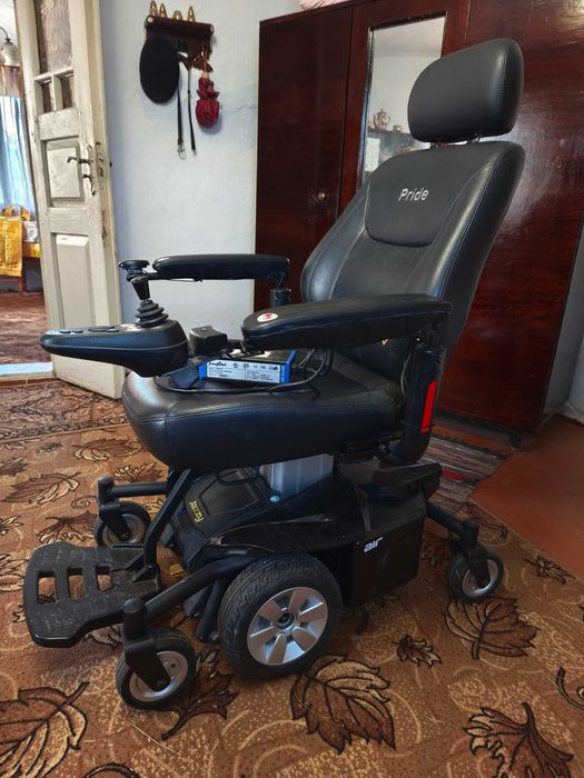 Інвалідний візок PRIDE Jazzi 614 інвалідний візок з електроприводом