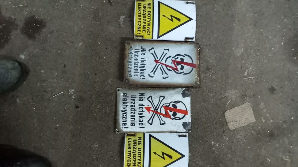 Tabliczki emaliowane