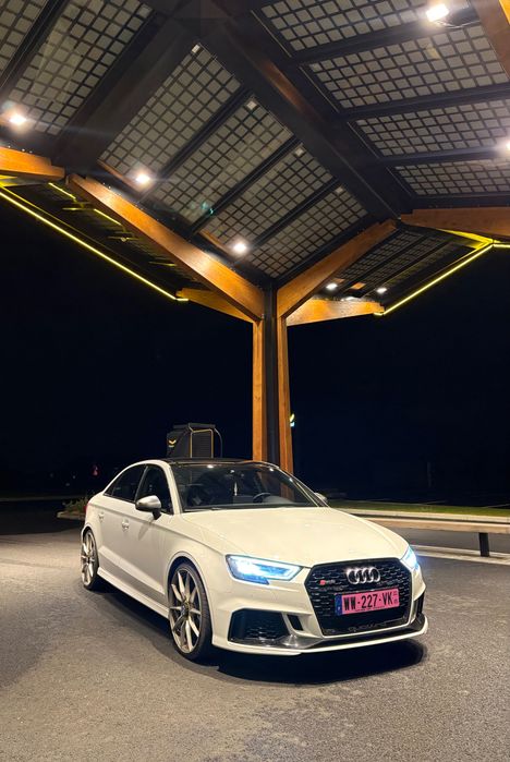 Audi RS3 8v2 Limousine