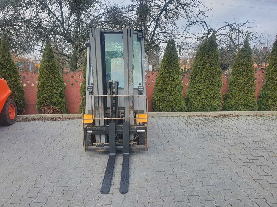 Wózek widłowy używany Jungheinrich TFG320s 2019 TRIPLEX przesuw boczny