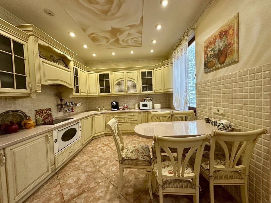 ,,Родинне гніздо,, 300м2/25сот в Лісовій Бучі.Моноліт Гараж Басейн