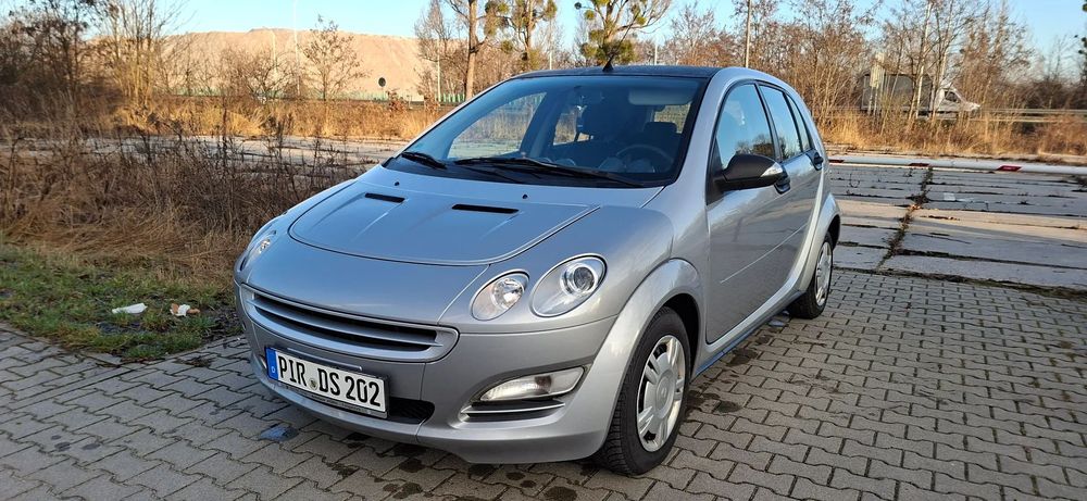 Smart Forfour 1.3/95KM Super stan! KLIMATYZACJA, serwis, dwa komplety kół.