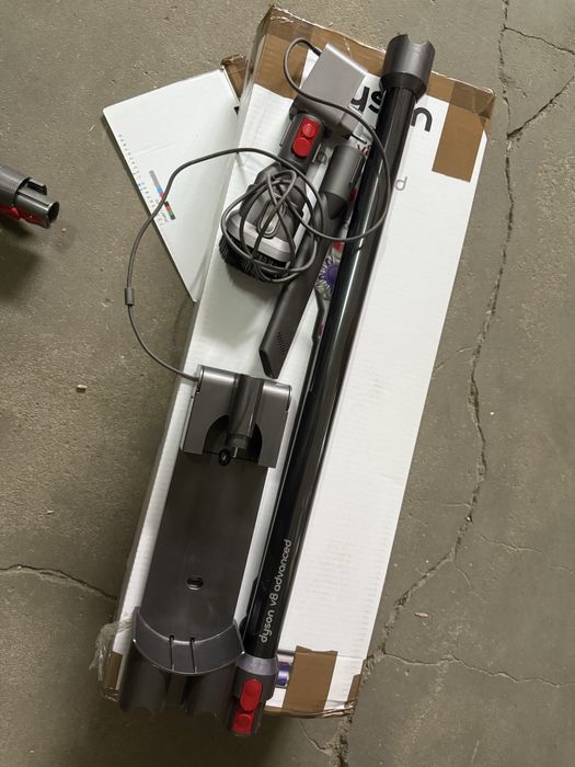 Odkurzacz bezprzewodowy Dyson V8