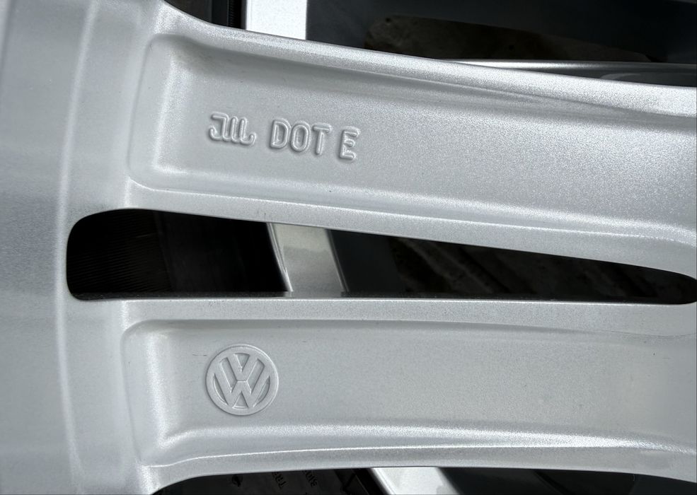 Oryginalne Felgi Volkswagen 5x112 Tiguan R-line Tayron 235/55R18 zima TPMS