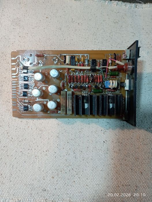 Плата електронна