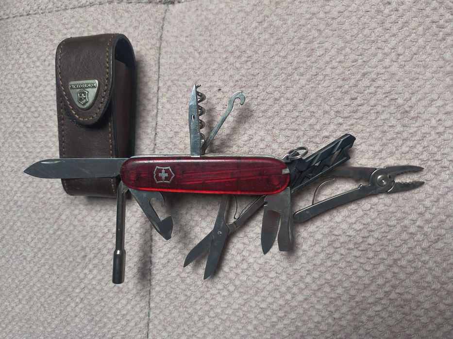 Komplet victorinox