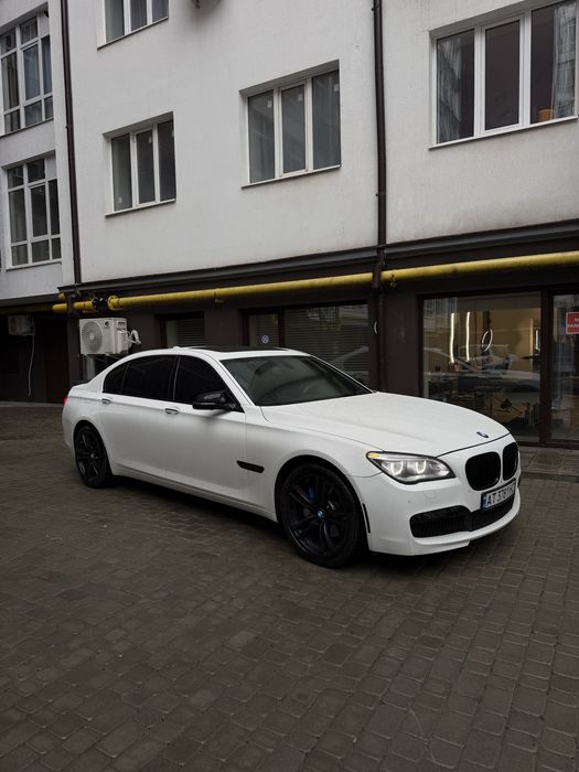 Bmw f02 740Li 2013