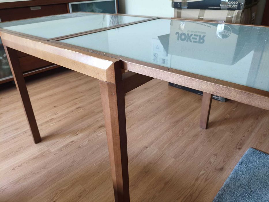 Mesa de jantar extensível em cerejeira + 4 cadeiras